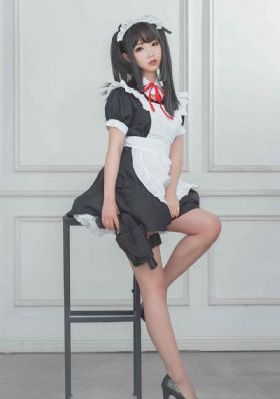 吃奶舔下面视频_4K在线观看视频